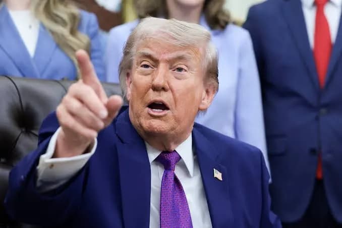 Ông Trump: Mỹ có thể tấn công Iran ngay ngày mai hoặc đạt thỏa thuận lớn