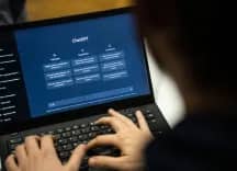 Tám bang của Mỹ kiện OpenAI, cáo buộc ChatGPT gây hại cho trẻ em và đánh lừa người lớn