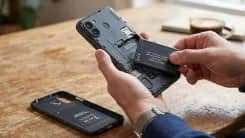 EU buộc smartphone dễ tháo pin từ năm 2027, chấm dứt cảnh chai pin đổi máy
