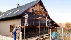 Ngân hàng đầu tiên tại Séc triển khai khoản vay không lãi suất dành cho cách nhiệt nhà ở và lắp điện mặt trời