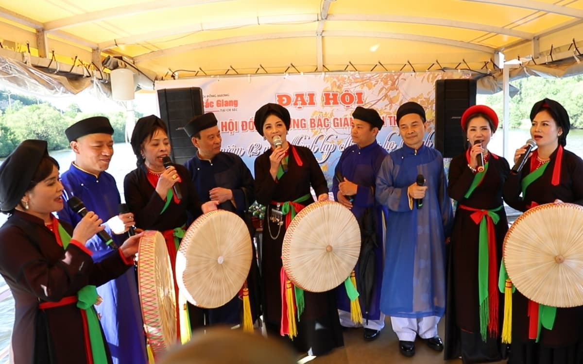 Ngân vang làn điệu quan họ trên sông Vltava (Cộng hòa Séc)