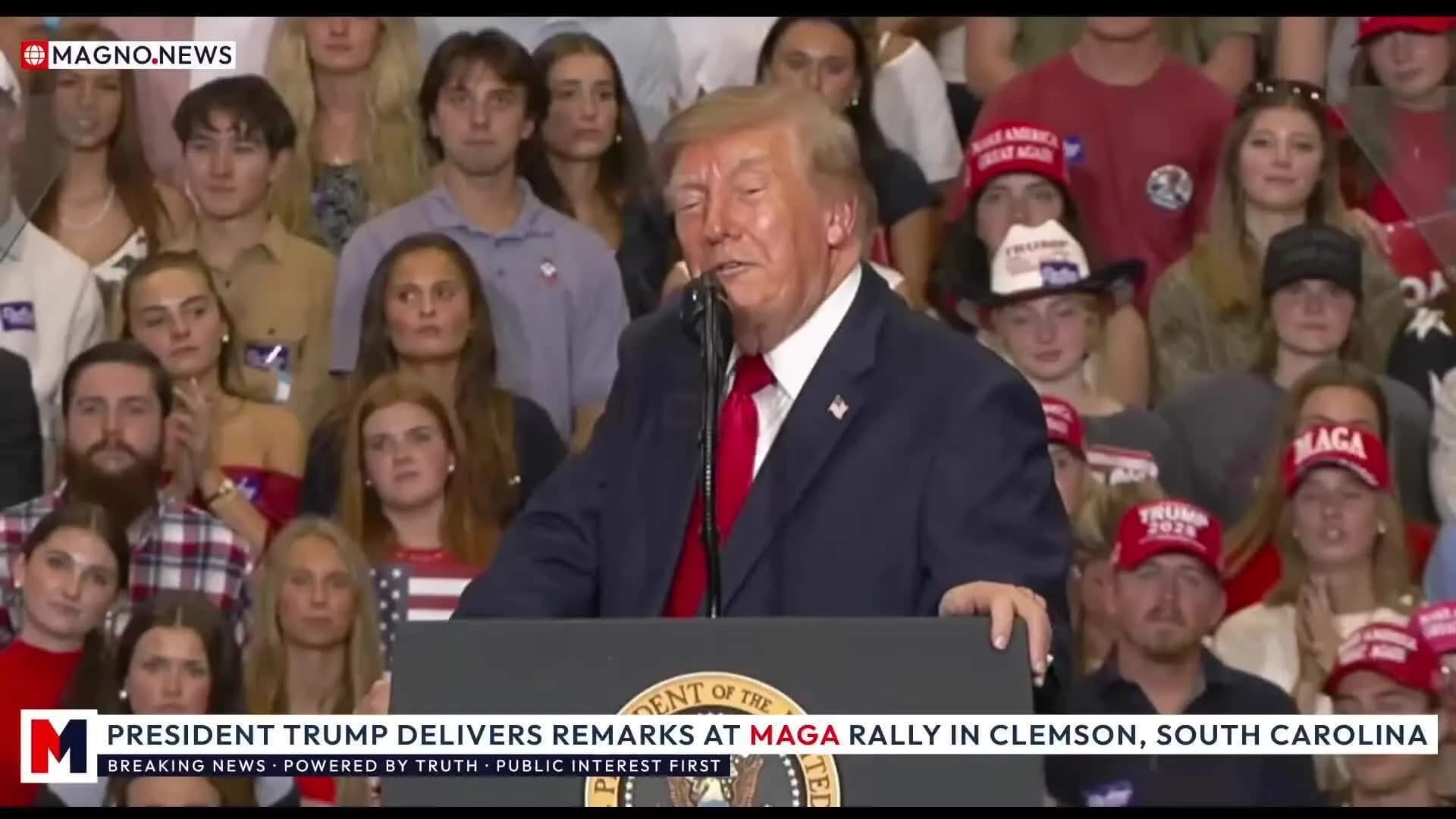 Ông Trump gợi ý đổi tên Đại Tây Dương thành 'Đại dương Trump'