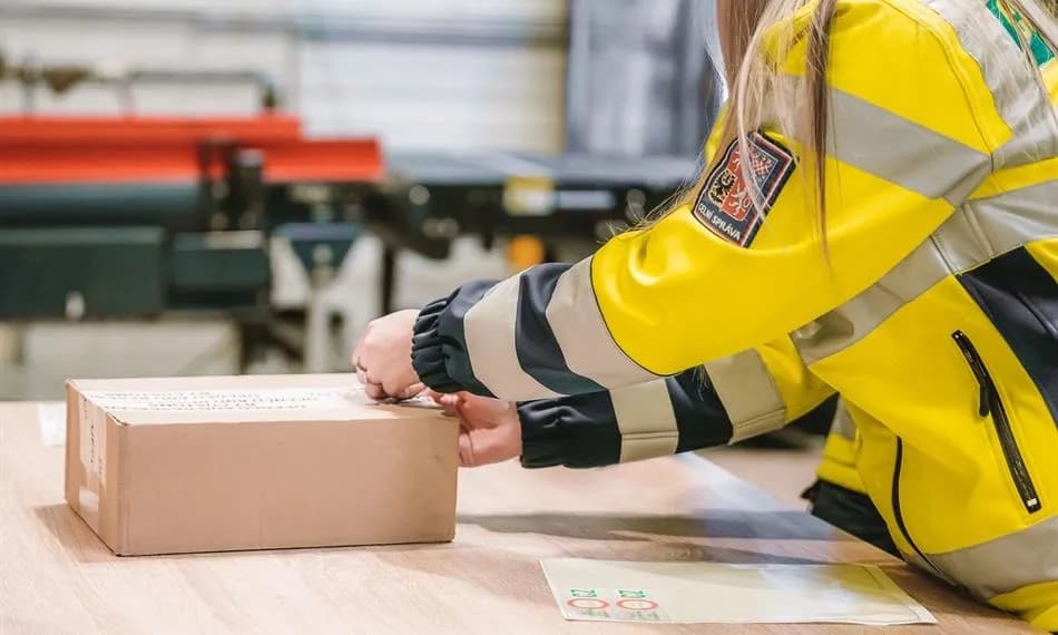 EU có thể sẽ áp dụng phí xử lý 2 euro đối với hàng thương mại điện tử nhập khẩu từ nước thứ ba