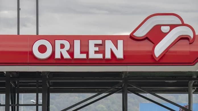 Orlen cảnh báo Chính phủ của Thủ tướng Babiš: Thuế đặc biệt có thể đe dọa nguồn cung nhiên liệu