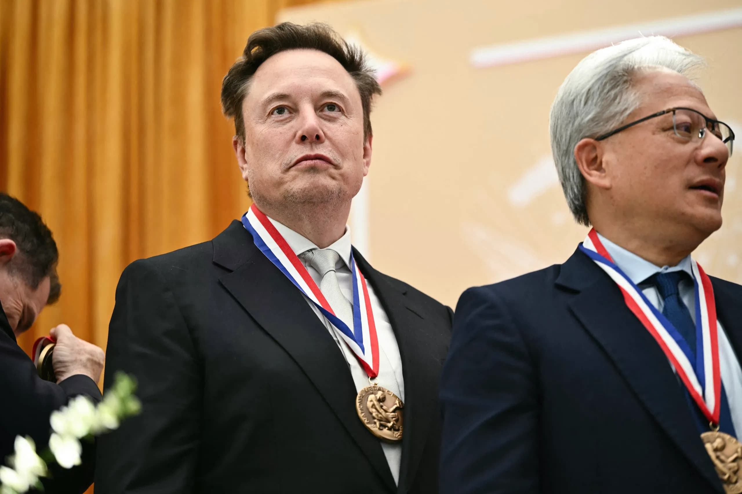 Bầu cử giữa kỳ Mỹ: 366 triệu USD của ông Elon Musk có giúp phe Cộng hòa chiến thắng?