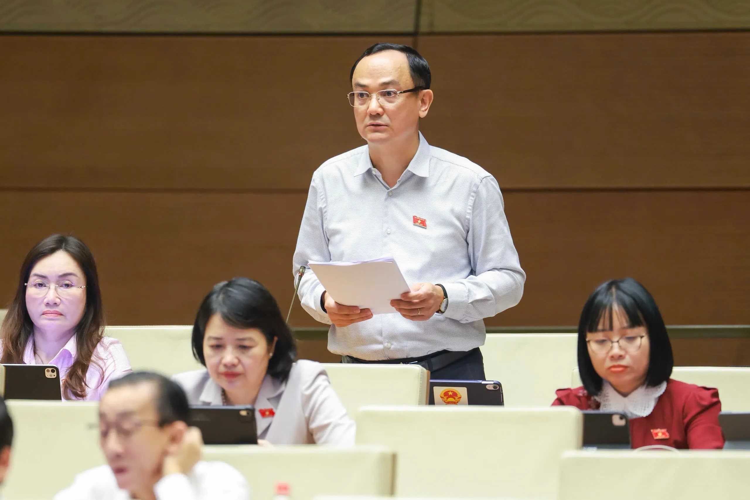Nhận đủ tiền bồi thường vẫn có thể mất sinh kế, đừng để người dân giao đất rồi chật vật lo ổn định lại