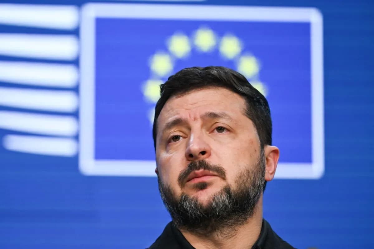 Ông Zelensky nói sẵn sàng tranh cử tổng thống trong thời chiến, khả thi không?