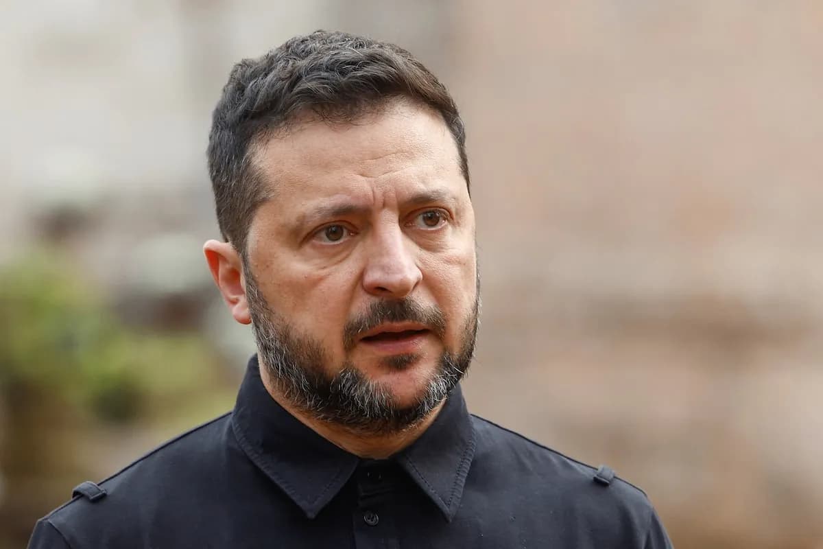 Ông Zelensky tuyên bố nối lại tấn công nhà máy lọc dầu Nga