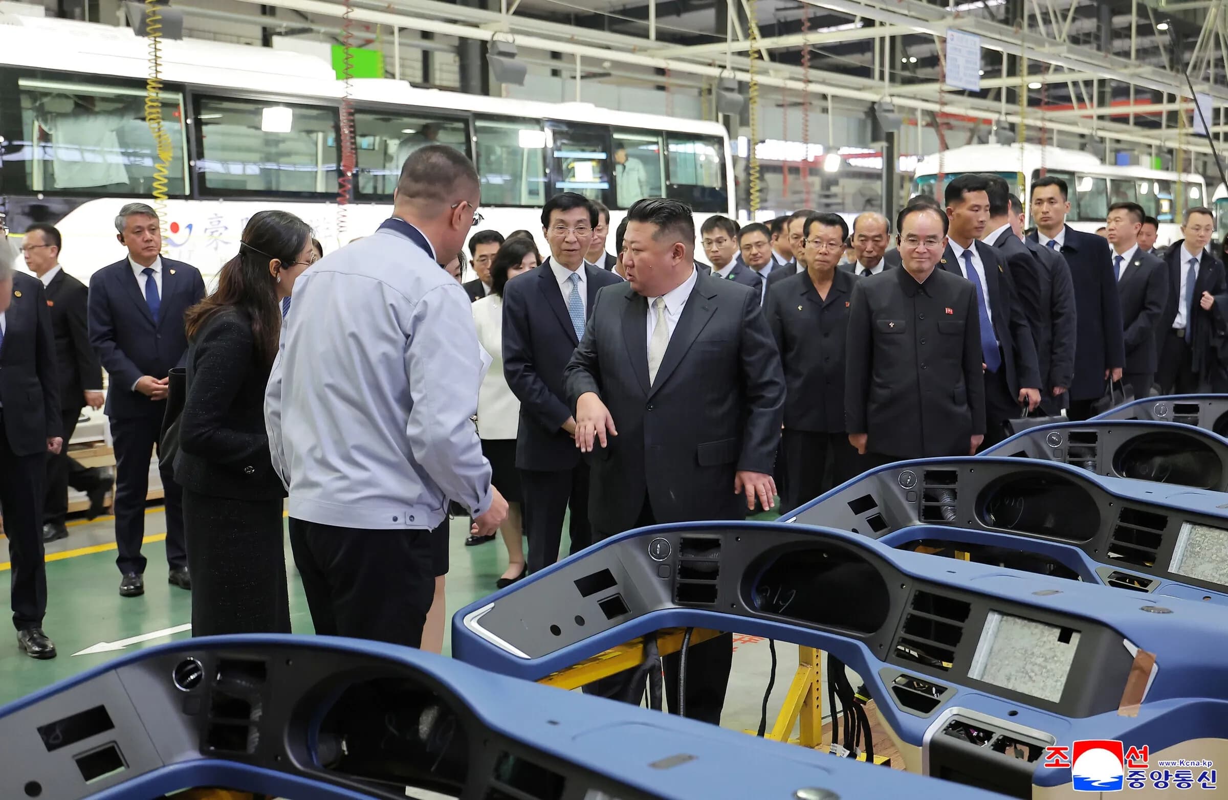 Thông điệp của ông Kim Jong-un khi thăm Trung Quốc